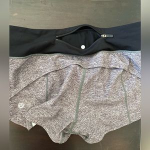 Lululemon Speed up shorts 2.5 inch